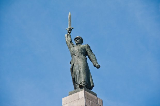 Что в волгограде является крупнейшим в европе. Смотреть фото Что в волгограде является крупнейшим в европе. Смотреть картинку Что в волгограде является крупнейшим в европе. Картинка про Что в волгограде является крупнейшим в европе. Фото Что в волгограде является крупнейшим в европе
