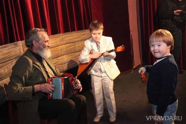 В кадре – короли улыбок В кадре – короли улыбок
