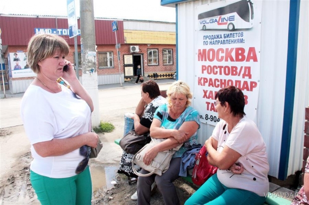 Кто довезет бабушку до дома? Кто довезет бабушку до дома?