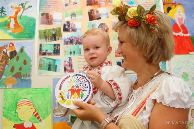 Светлана Никитенко с сыном Никитой. Светлана Никитенко с сыном Никитой.