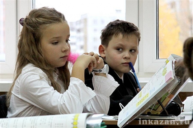 Как реагировать родителям, если от нахлынувших чувств ребенок забыл про учебу Как реагировать родителям, если от нахлынувших чувств ребенок забыл про учебу