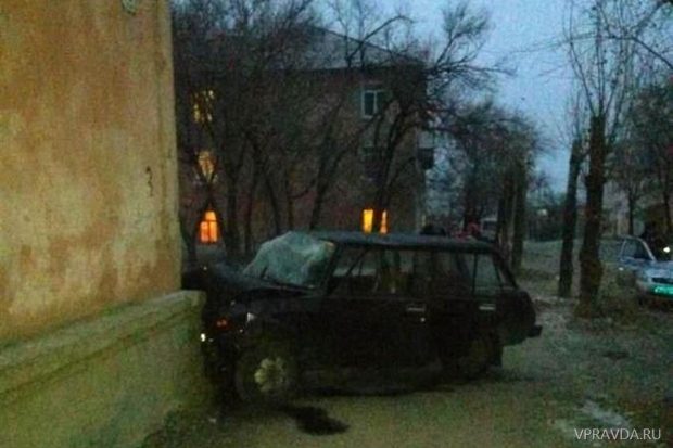 волгоградская область, дтп, дом, четверка волгоградская область, дтп, дом, четверка