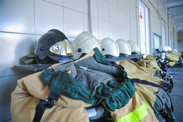 Огонь в пойме реки Царицы в Волгограде охватил около 100 «квадратов» Огонь в пойме реки Царицы в Волгограде охватил около 100 «квадратов»