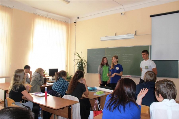 В волгоградских школах проходит акция «Имею право знать!» В волгоградских школах проходит акция «Имею право знать!»