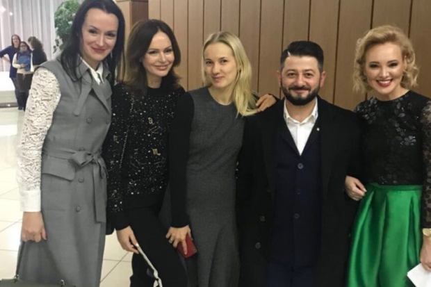 Слесаренко с Галустяном оказались в жюри КВН Слесаренко с Галустяном оказались в жюри КВН