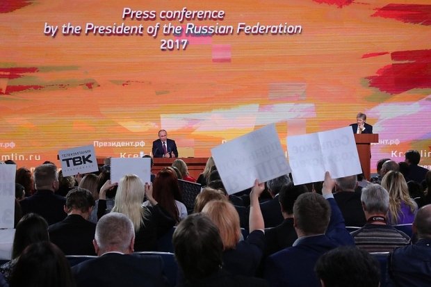 Владимир Путин: «Мы занимаемся выравниванием доходов регионов» Владимир Путин: «Мы занимаемся выравниванием доходов регионов»
