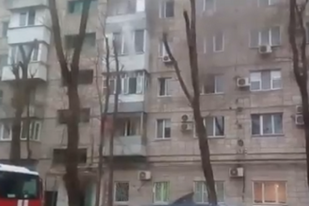Пожар на севере Волгограда выгнал на улицу пять человек Пожар на севере Волгограда выгнал на улицу пять человек
