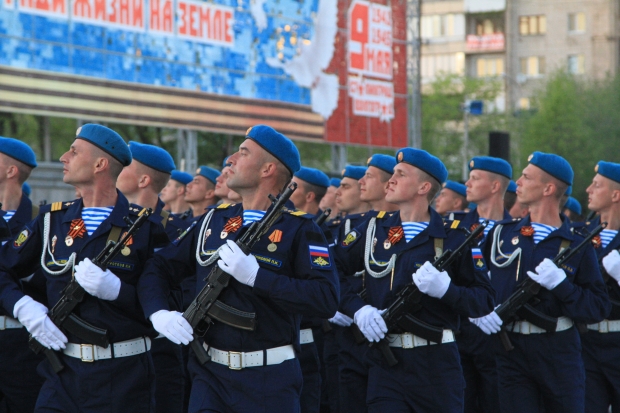 По главной площади с оркестром пройдут в Волгограде военные 2 февраля По главной площади с оркестром пройдут в Волгограде военные 2 февраля
