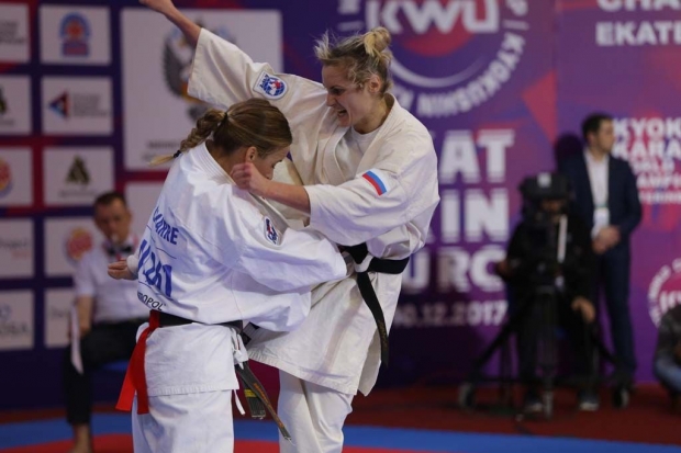 Волгоградка завоевала бронзу объединенного чемпионата мира по карате Волгоградка завоевала бронзу объединенного чемпионата мира по карате