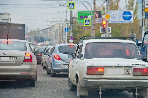 Эксперты посчитали стоимость дня работы таксистом в Волгограде Эксперты посчитали стоимость дня работы таксистом в Волгограде