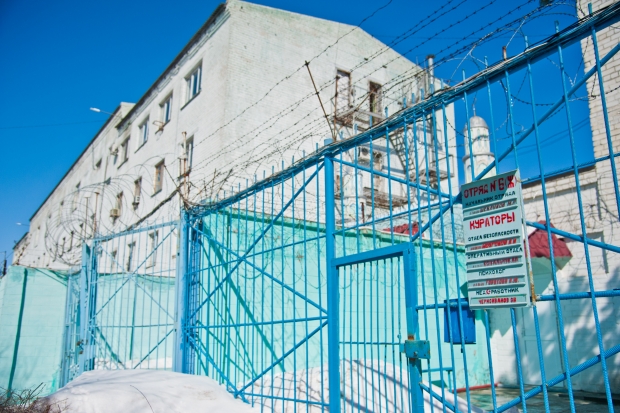 Убивший бадиком женщину волгоградец проведет в колонии почти 11 лет Убивший бадиком женщину волгоградец проведет в колонии почти 11 лет