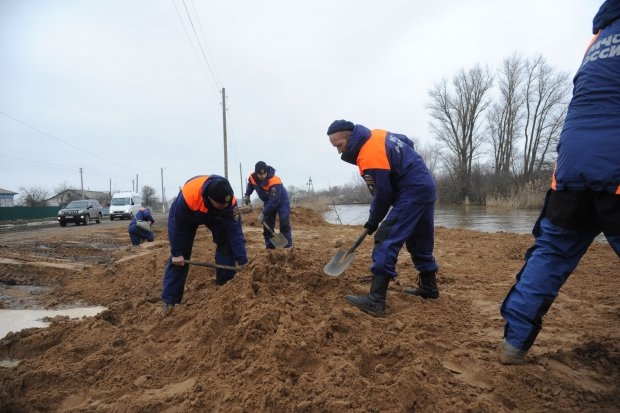 В зоне паводка остаются 4 села в трех районах Волгоградской области В зоне паводка остаются 4 села в трех районах Волгоградской области