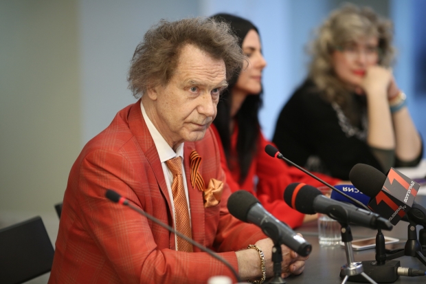 Художник Александр Шилов: «Я преклоняюсь перед ветеранами» Художник Александр Шилов: «Я преклоняюсь перед ветеранами»