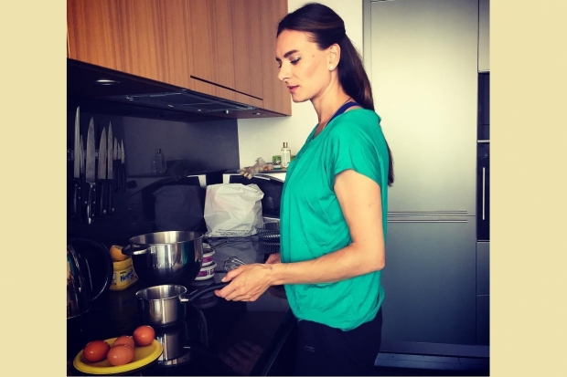 Елена Исинбаева в день рождения призналась, что любит готовить Елена Исинбаева в день рождения призналась, что любит готовить