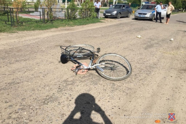 В Даниловском районе «Нива» сбила насмерть 62-летнюю велосипедистку В Даниловском районе «Нива» сбила насмерть 62-летнюю велосипедистку