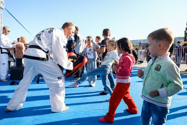 Спортивный фестиваль рддм. Волгоград спортивная школа 4. Спортивный фестиваль в Волгограде 27 ноября. Волгоград Северный клуб.