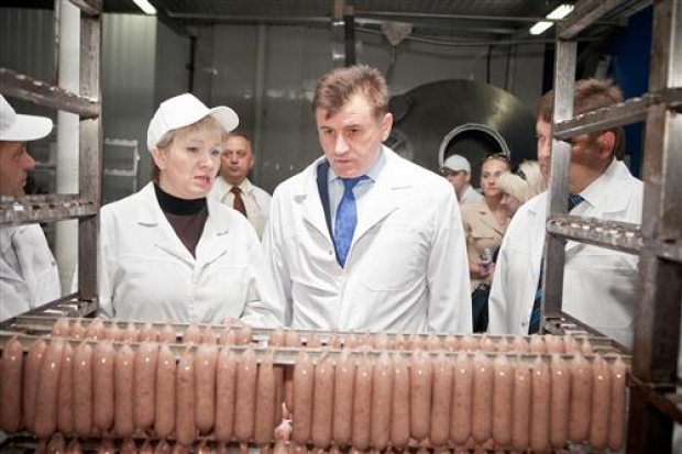 ТОВАРОПРОИЗВОДИТЕЛИ ЗАПУТАЛИСЬ В СЕТЯХ ТОВАРОПРОИЗВОДИТЕЛИ ЗАПУТАЛИСЬ В СЕТЯХ
