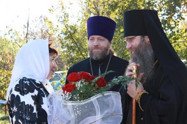 «Жена прекрасная в багряной ризе» «Жена прекрасная в багряной ризе»