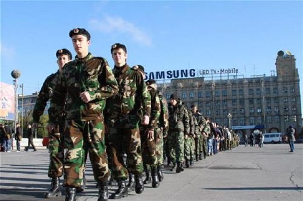 Не беда, что грудь впалая Не беда, что грудь впалая