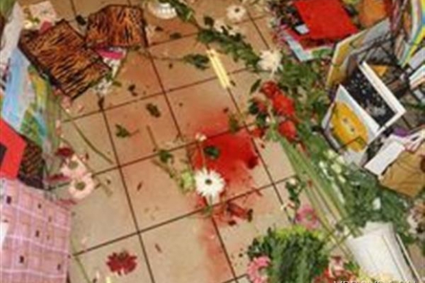 В Волгограде грабители встретили полицейских с цветами В Волгограде грабители встретили полицейских с цветами