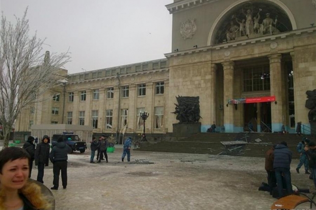 В Волгограде в числе погибших в теракте 1 сотрудник полиции, трое сотрудников ранены В Волгограде в числе погибших в теракте 1 сотрудник полиции, трое сотрудников ранены