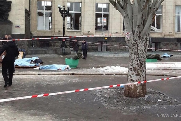 В Волгограде в связи с терактом на всех видах общественного транспорта введены особые меры безопасности В Волгограде в связи с терактом на всех видах общественного транспорта введены особые меры безопасности
