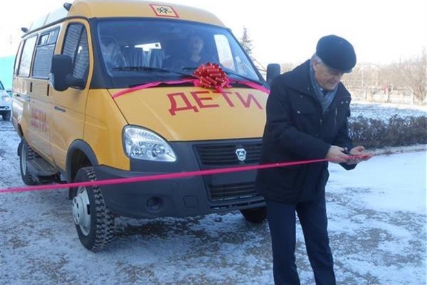 Новый автобус вручен ученикам Бубновской школы Урюпинского района Новый автобус вручен ученикам Бубновской школы Урюпинского района