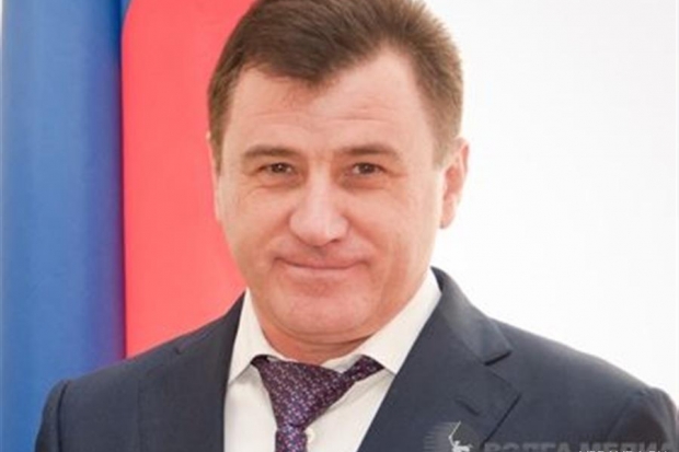 губернатор губернатор