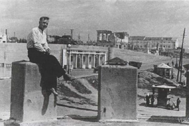 Набережная после Сталинградской битвы, конец 1940-х