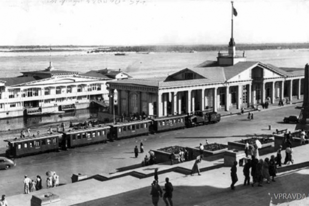 Центральная набережная, 1950-е