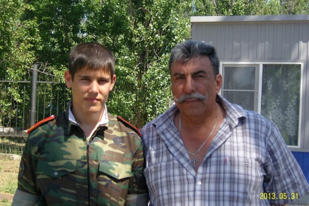 Андрей очень хочет выполнить обещание, данное деду Андрей очень хочет выполнить обещание, данное деду