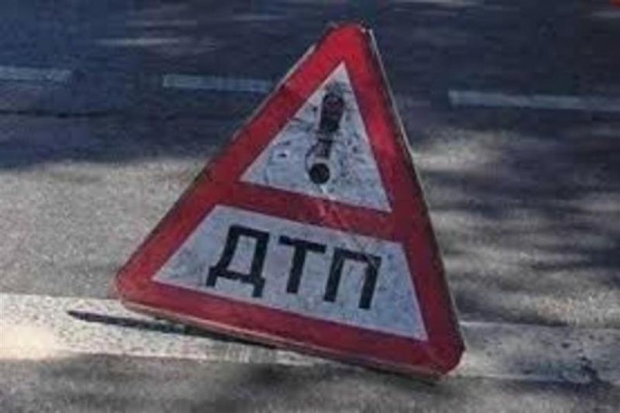 Маршрутка перевернулась на трассе под Волгоградом Маршрутка перевернулась на трассе под Волгоградом