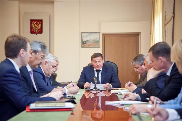 Андрей Бочаров потребовал активизировать подготовку к новому отопительному периоду Андрей Бочаров потребовал активизировать подготовку к новому отопительному периоду