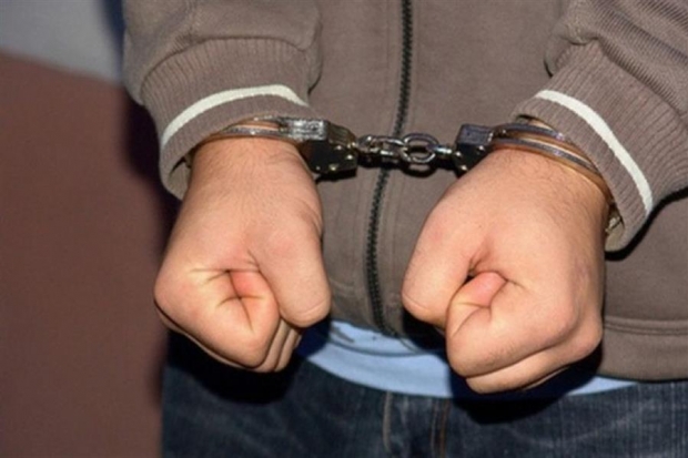 В Волгограде полицейские задержали банду инсценировщиков ДТП В Волгограде полицейские задержали банду инсценировщиков ДТП