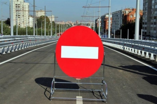 В Волгограде запретят проезд по нескольким улицам В Волгограде запретят проезд по нескольким улицам