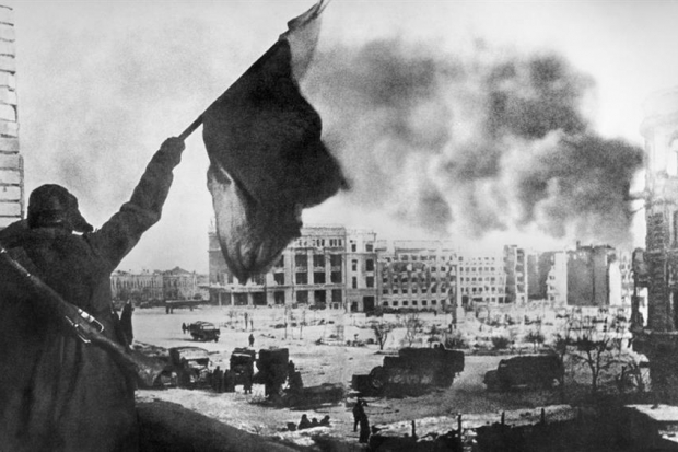 В Волгограде историки обсудили вопросы Сталинградской битвы В Волгограде историки обсудили вопросы Сталинградской битвы