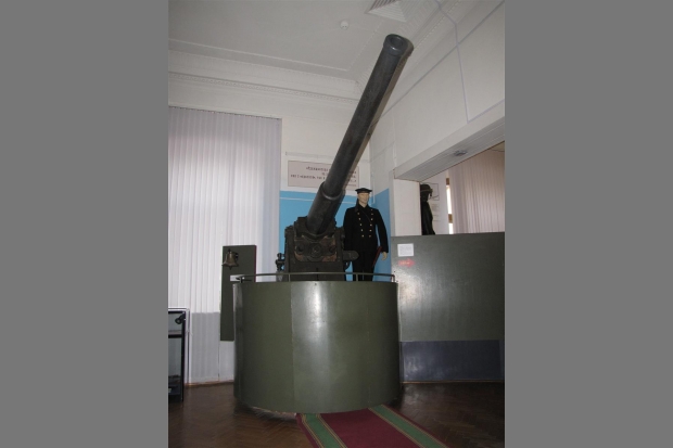 Пушка Канэ - экспонат Мемориально-исторического музея Волгограда. Пушка Канэ - экспонат Мемориально-исторического музея Волгограда.