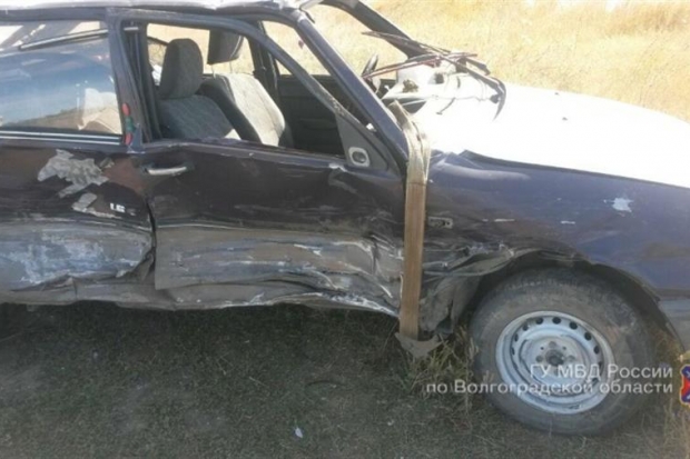 За сутки в ДТП на волгоградских трассах пострадало 19 человек За сутки в ДТП на волгоградских трассах пострадало 19 человек