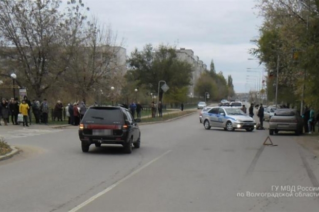 В Котово водитель на ВАЗе насмерть сбил 76-летнего пешехода В Котово водитель на ВАЗе насмерть сбил 76-летнего пешехода
