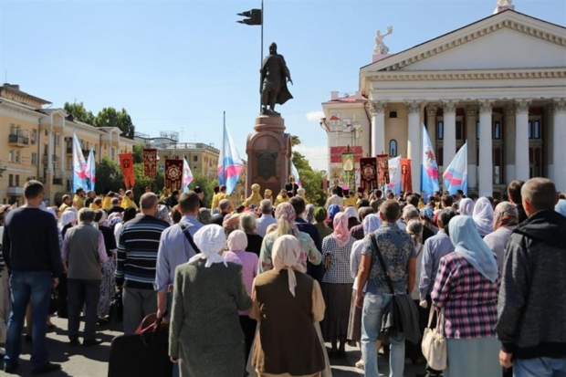 Тысячи голосов Тысячи голосов