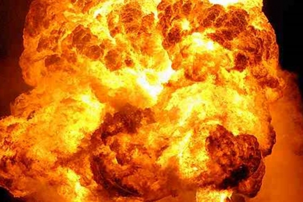 На севере Волгограда загорелся магазин в жилом доме На севере Волгограда загорелся магазин в жилом доме