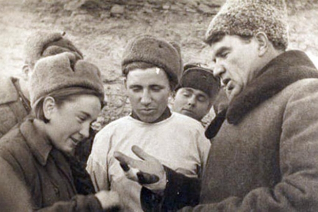 "Руки маршала Чуйкова..."