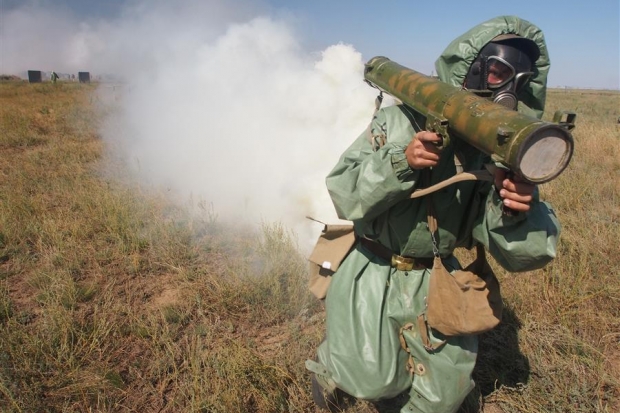 Военные химики нужны и в мирное, и в военное время...