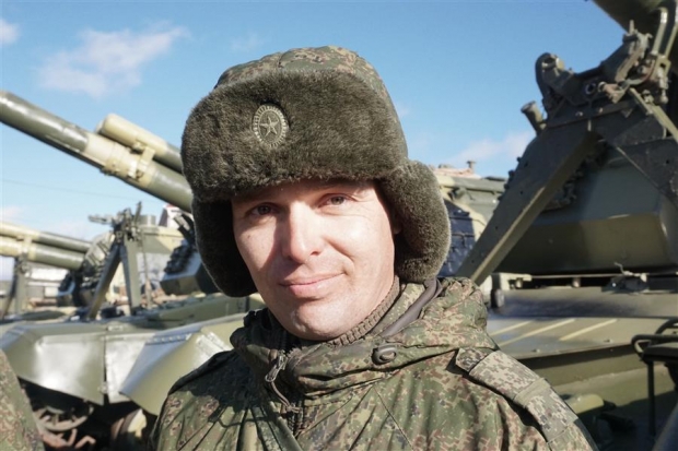Сержант Алексей Брагилев командует лучшим расчетом дивизиона
