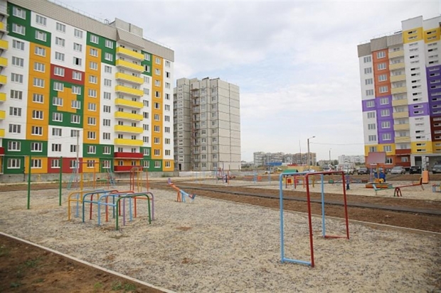 В Волжском сдали 10-этажный дом по программе «Жилье для российской семьи» В Волжском сдали 10-этажный дом по программе «Жилье для российской семьи»