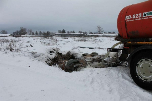 В Ленинском районе МУП оштрафовали почти на 150 тысяч рублей за слив отходов на почву В Ленинском районе МУП оштрафовали почти на 150 тысяч рублей за слив отходов на почву