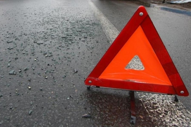 В Волгограде 48-летний мужчина попал под колеса Ford Focus В Волгограде 48-летний мужчина попал под колеса Ford Focus