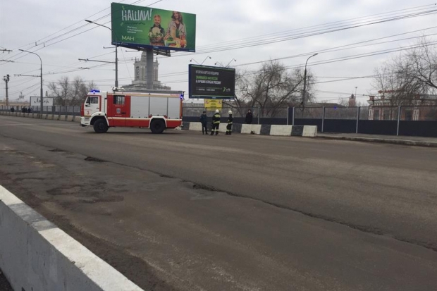 В Волгограде на Комсомольском мосту нашли брошенную сумку В Волгограде на Комсомольском мосту нашли брошенную сумку