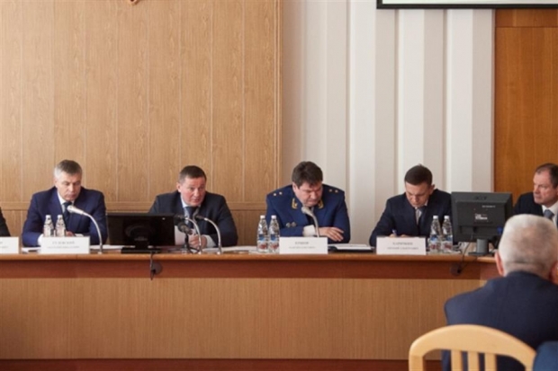 Пиву не место у волгоградских школ и во дворах Пиву не место у волгоградских школ и во дворах