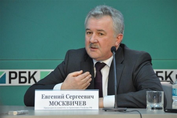 Евгений Москвичев предложил усилить контроль за расходом средств на ремонт дорог в регионах Евгений Москвичев предложил усилить контроль за расходом средств на ремонт дорог в регионах